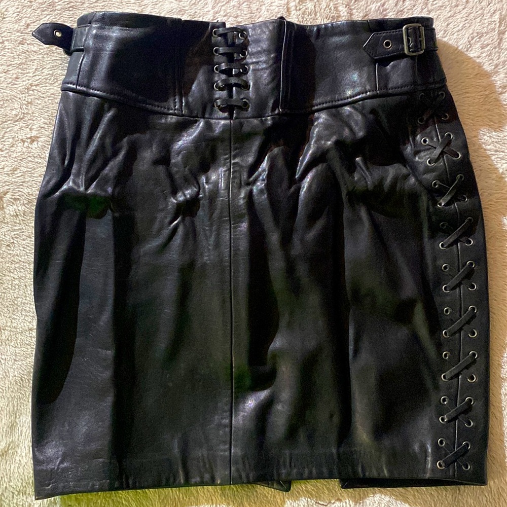 100% black leather skirt!